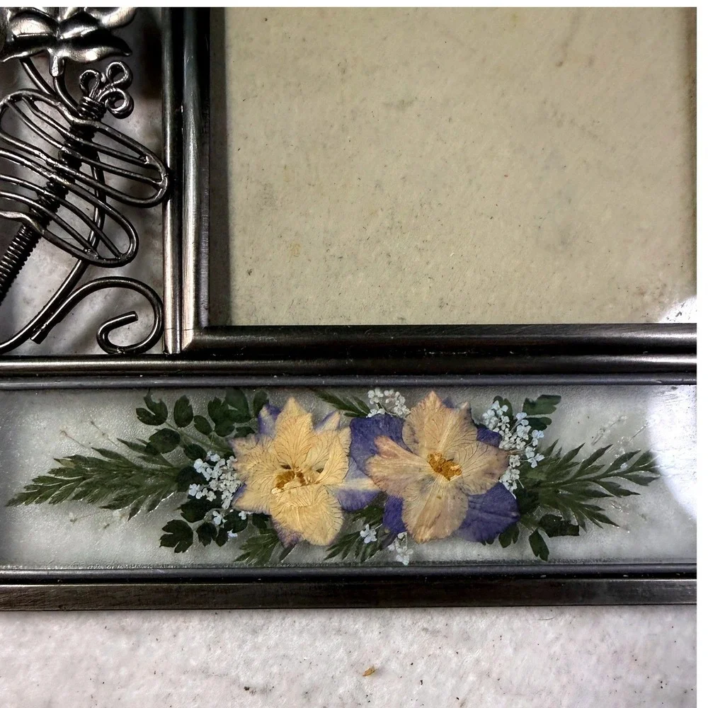 Vintage Pressed Flower Picture Frame Silver Dragonfly